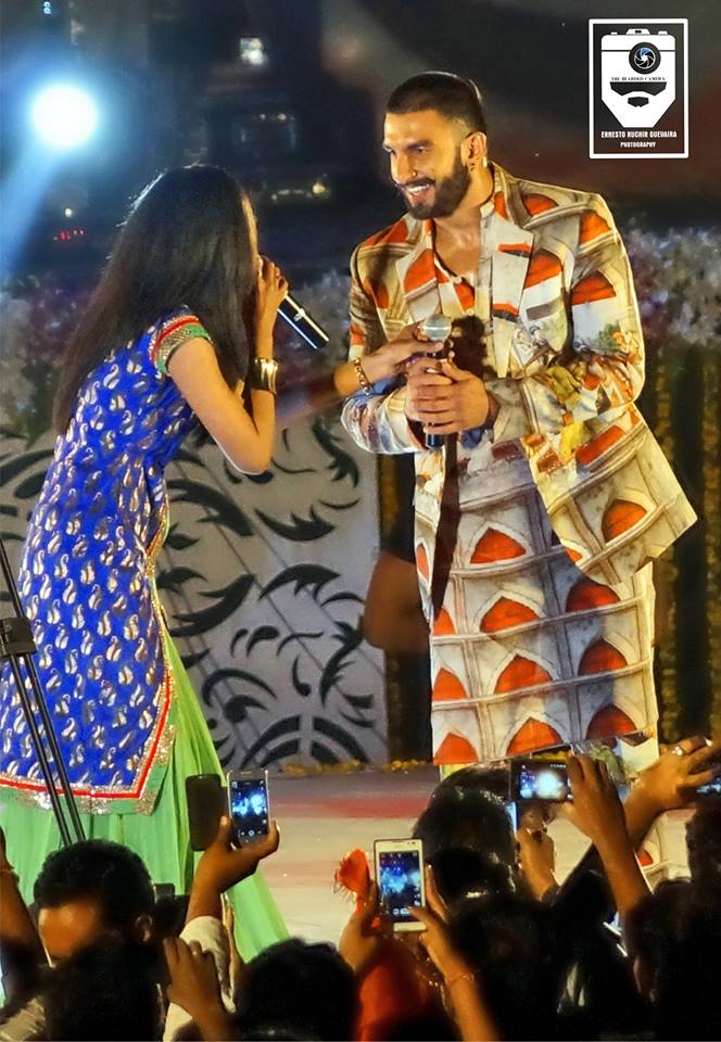 RanveerSingh_RU's tweet photo. [SET-2] Ranveer Singh in Nagpur:) #BajiraoMastani https://t.co/F5rwxAdZF8