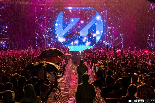 bahzedd's tweet photo. “@tbhzedd: take me back #DWP13 https://t.co/skhkjKLRfO”do NOT