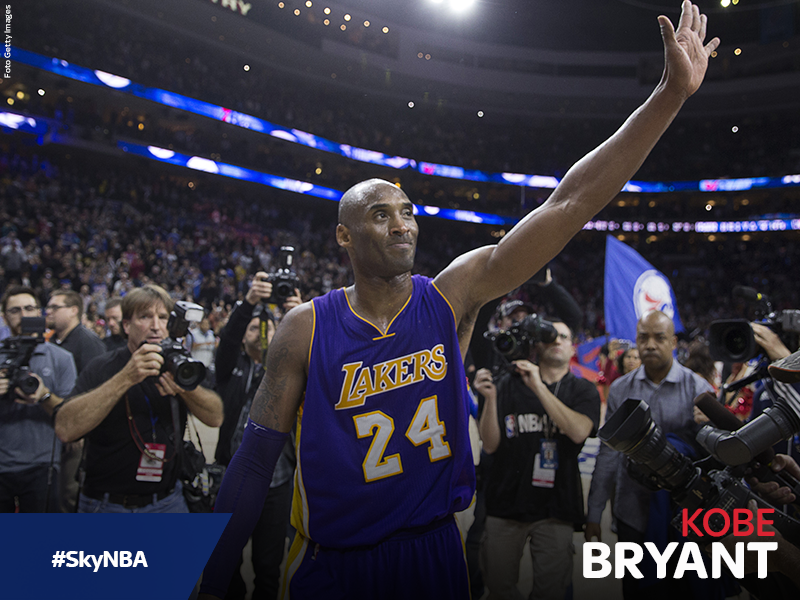 SkySport's tweet photo. .@kobebryant accolto come un Re a #Philadelfia, sua città natale, nella sfida tra @Lakers e @Sixers. #SkyNBA https://t.co/pOSKpUIEY3