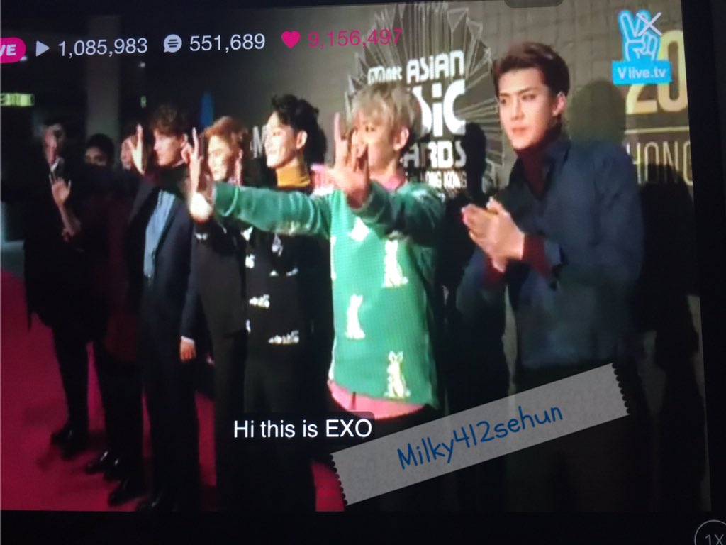 SMent_EXO's tweet image. EXO red carpet cr. Milky412sehun