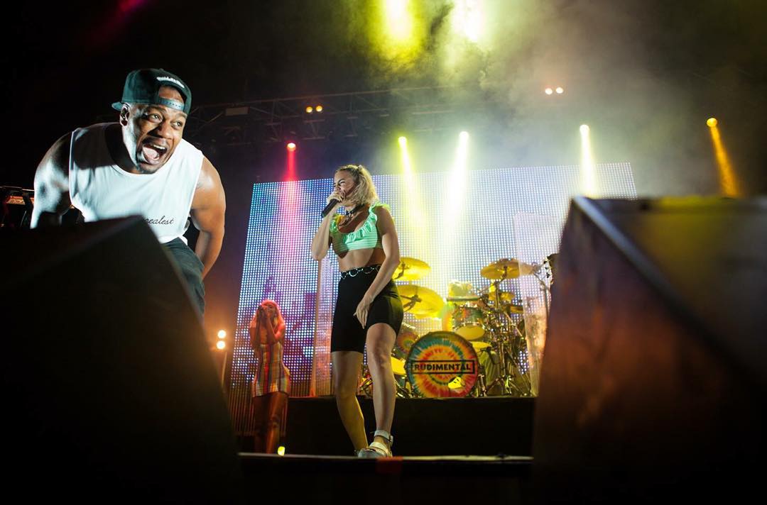AnneMarieNFR's tweet photo. @AnneMarieIAm with @RudimentalUk at @MetroCityClub in Perth, #Australia Photo by #ChrisKerr
#MTVBrandNew Anne-Marie https://t.co/bpMW578pKD