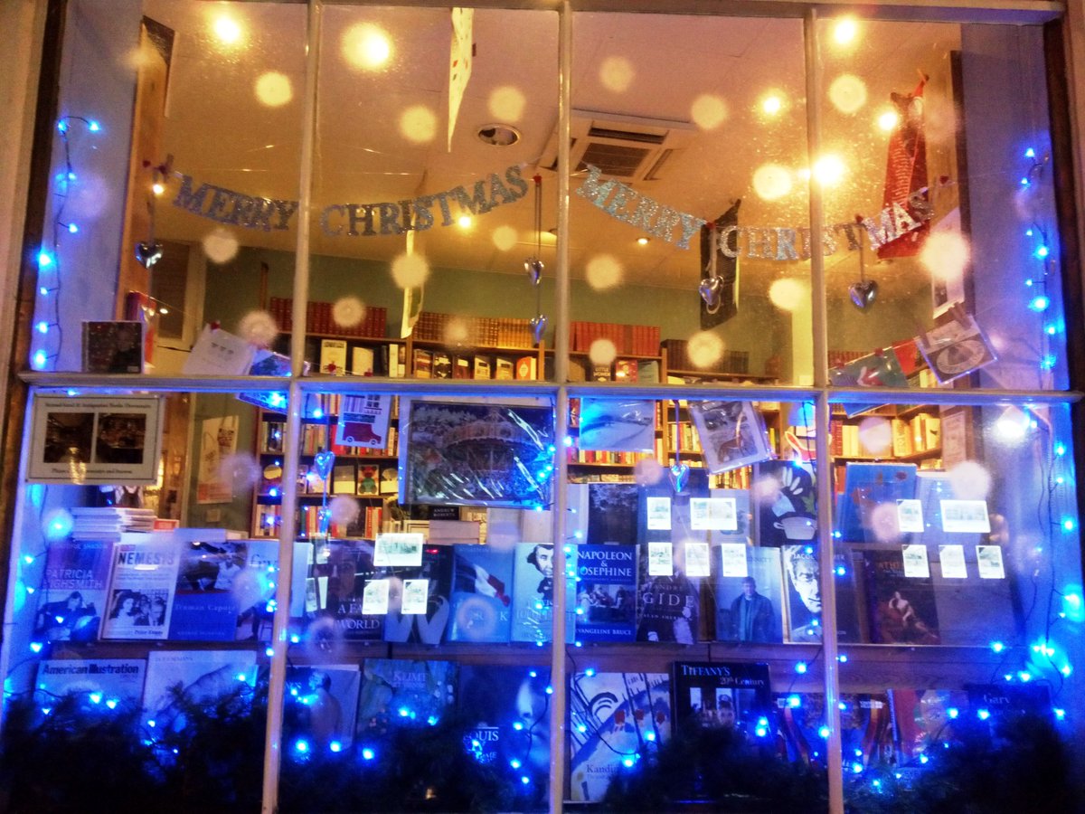 FoxedBooks's tweet image. Christmas is here! Baubles, bright lights &amp;amp;, of course, books adorn our window, welcoming one &amp;amp; all into the shop.