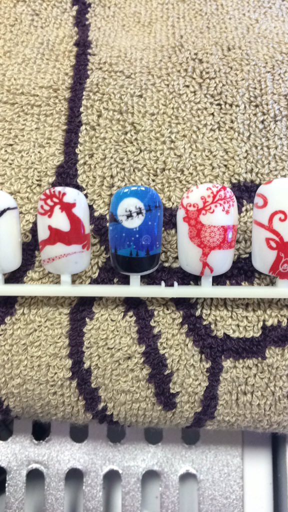 simply_nails1's tweet photo. We love reindeer at Christmas! #Christmasnails #christmas #nails #SimplynailsLiscard #santa #flying https://t.co/Pjbr36rDxI
