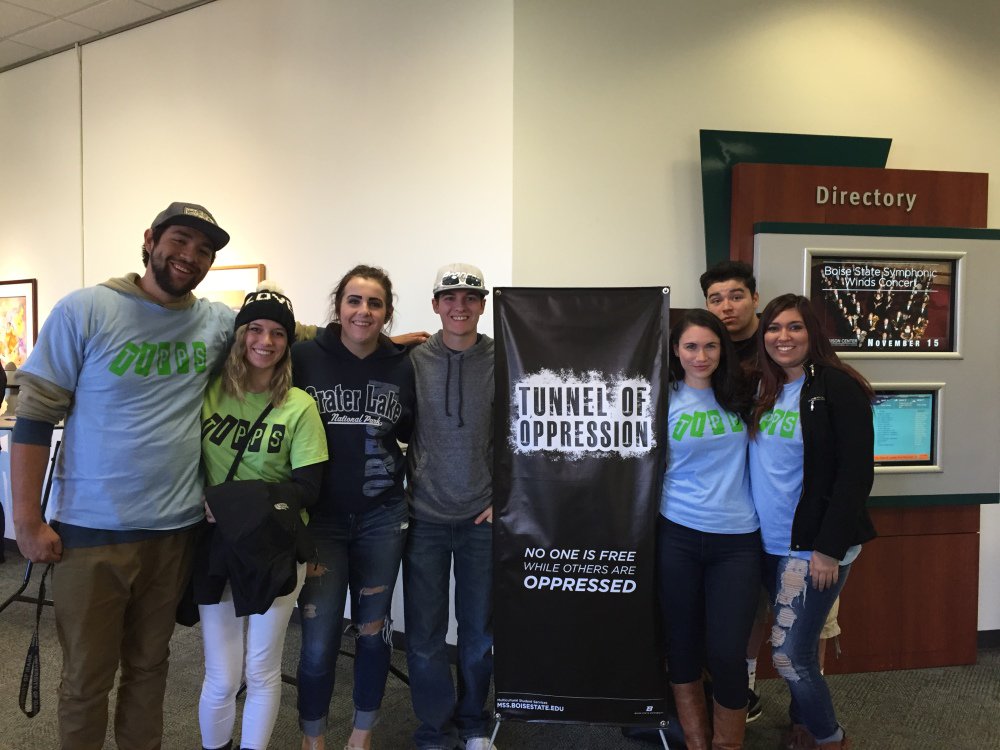 TIPPSLeadership's tweet photo. TIPPS students attending Boise State's Tunnel of Oppression! One of the most intense experiences ever! #TIPPS2015 https://t.co/zpShCzgofT