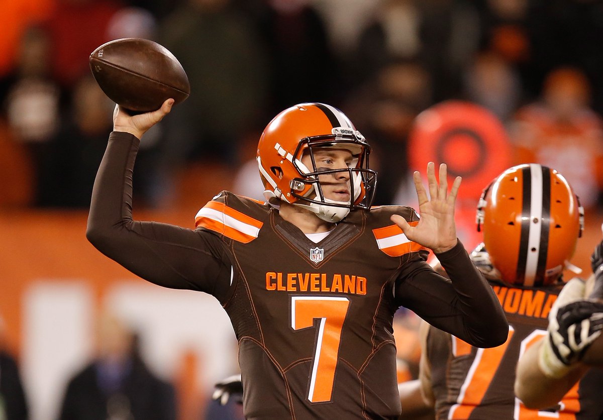 brgridiron's tweet photo. Browns name QB Austin Davis the starter over Johnny Manziel https://t.co/4OAlHTYNQ5