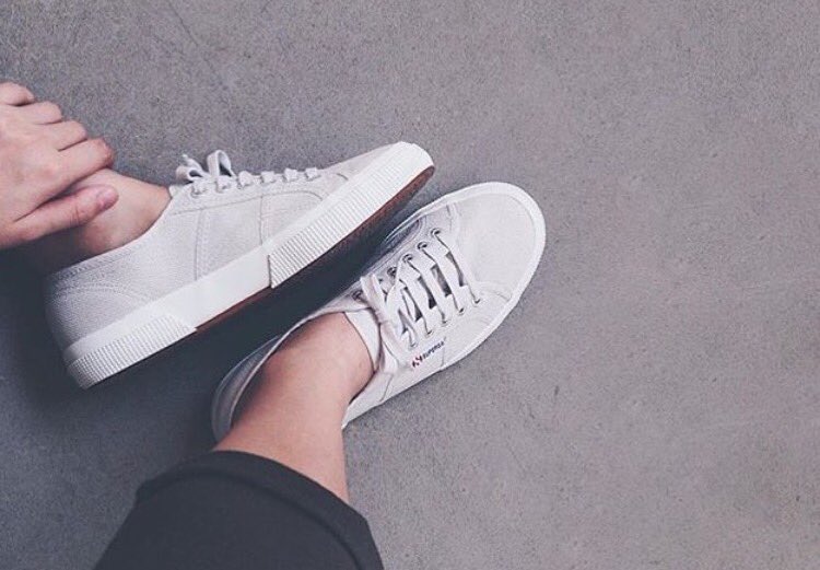 grey vapour superga