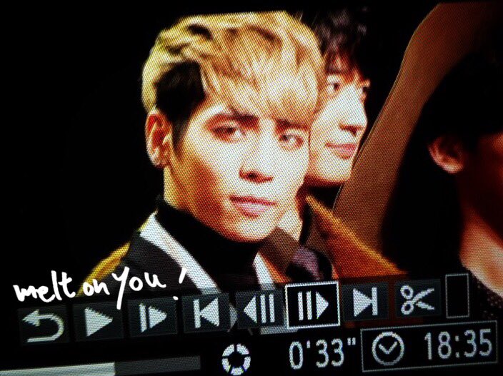 151202 Jonghyun @ MAMA 2015 CVOJpSuU4AAMJXt