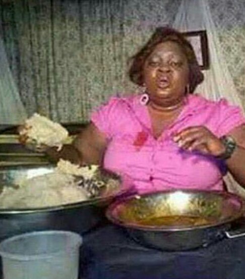 masaku_'s tweet photo. The girls i want to take out for dinner vs the ones i usually take out for dinner https://t.co/8vgq2fCSe2