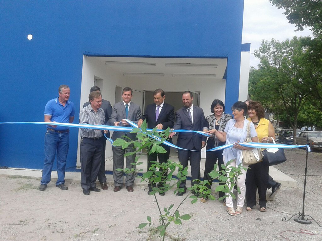 PrensaSalta's tweet photo. #AHORA @miguelisaok inaugura el CIC de barrio Liamche: "Un lugar para el encuentro de los vecinos y el progreso" https://t.co/MTFH5snQiC