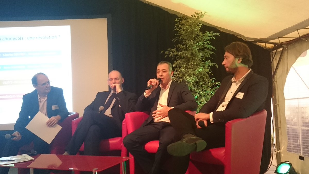 RichardArnaud60's tweet photo. 50 à 80 milliards d'objets connectés d'ici 2020.@MezianeL explique Lora d"@orange salon #beneficenet @CCIAisne https://t.co/S1FbvlTTVQ