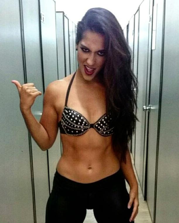 AnnaWollmeister's tweet photo. Más enfocada que nunca! #BiFit https://t.co/Fvb7H5ShxP