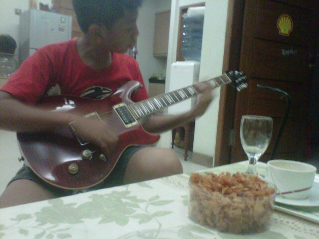 Decky Pramana Putra tweet media