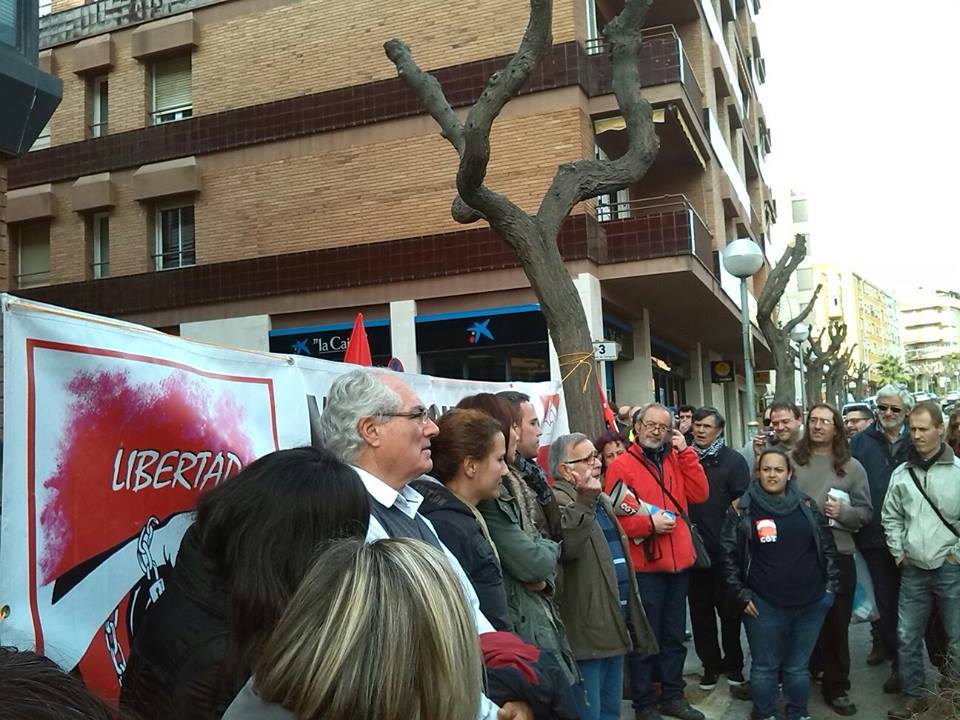 RescatPreses's tweet photo. Absolts els encausats del #CasExpert i multa pel sisè de 120e #lalluitacontinua @KOPoficial @CGTBaixP @La_Directa https://t.co/L8dBlgaSV4