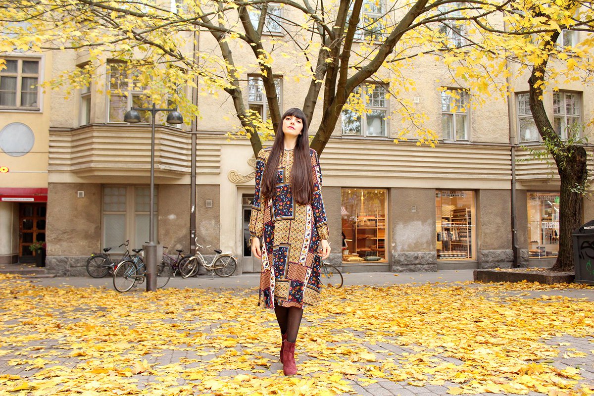pazhalabi's tweet photo. Patchwork dresses are so beautiful!
https://t.co/FGZfajYDip
#patchworkpattern #seventies #Helsinki #muotiblogi #mood https://t.co/zRC2XAeRQZ