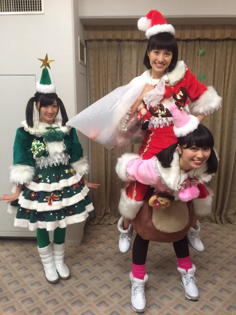 サンタさんBU #FNS歌謡祭 #momoclo