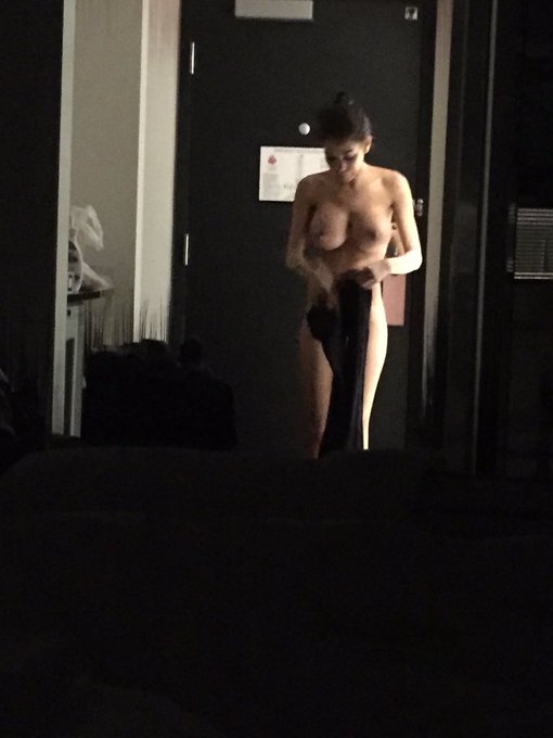 Morning Peepers💥💥💥💥 My Stalkerazzi https://t.co/1KCGHPwsIL