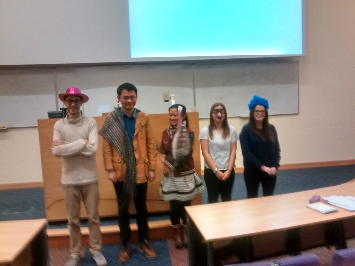 More students looking at visual impacts on homes/street fronts in #spatialplanningchallenges with <a href="/Dr_Carol_Ludwig/">Dr Carol Ludwig</a>