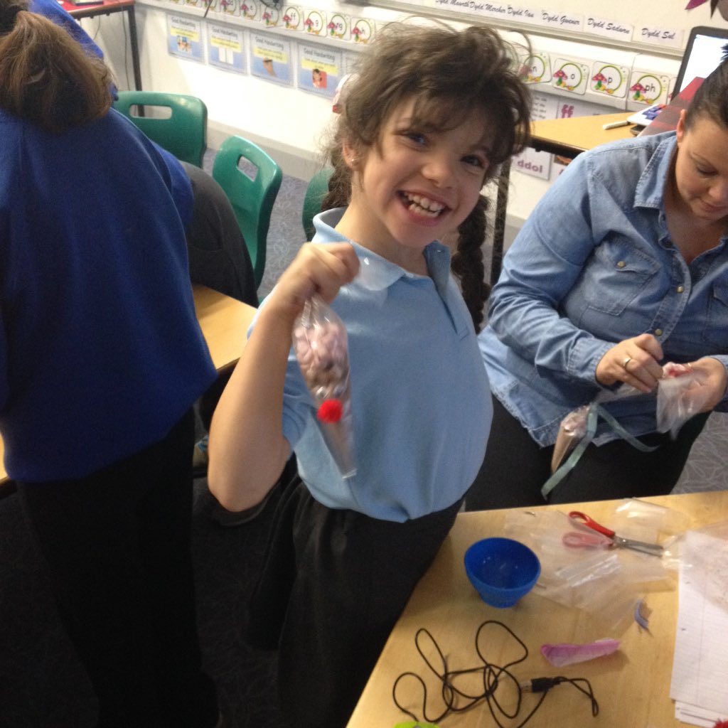 bl5a6_graig's tweet photo. We've been busy making hot chocolate reindeers for the Christmas Fair tomorrow night 6pm! https://t.co/EYl7yN0JvJ