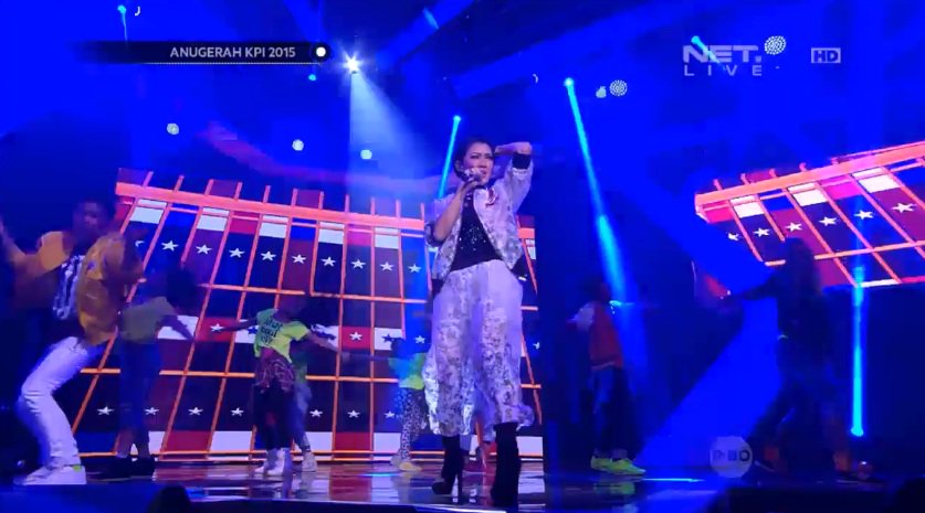 NOW - MONOSTEREO - Rather Be, Bang Bang #AnugerahKPI2015