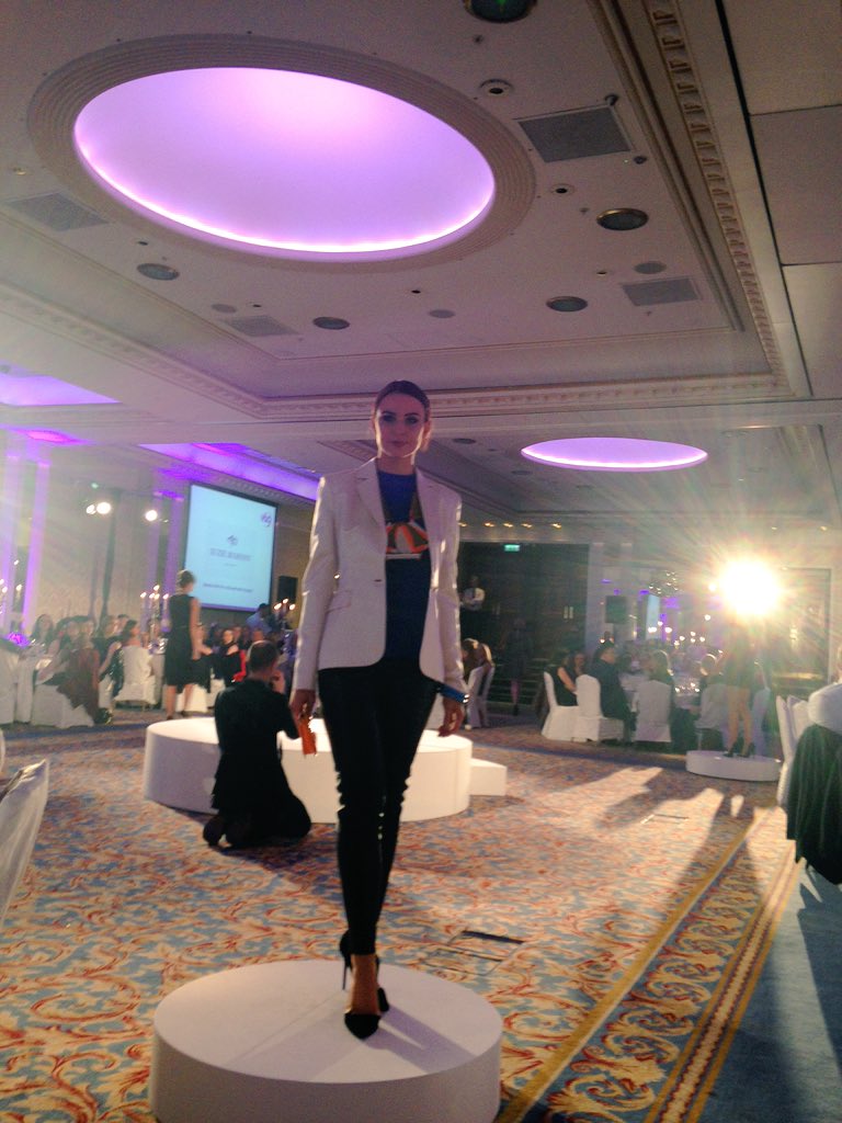 gracecaraher's tweet photo. Amazing pieces by #Stylejump at #chicattheshelbourne #vso #theshelbournehotel https://t.co/IA6hXsCwHe