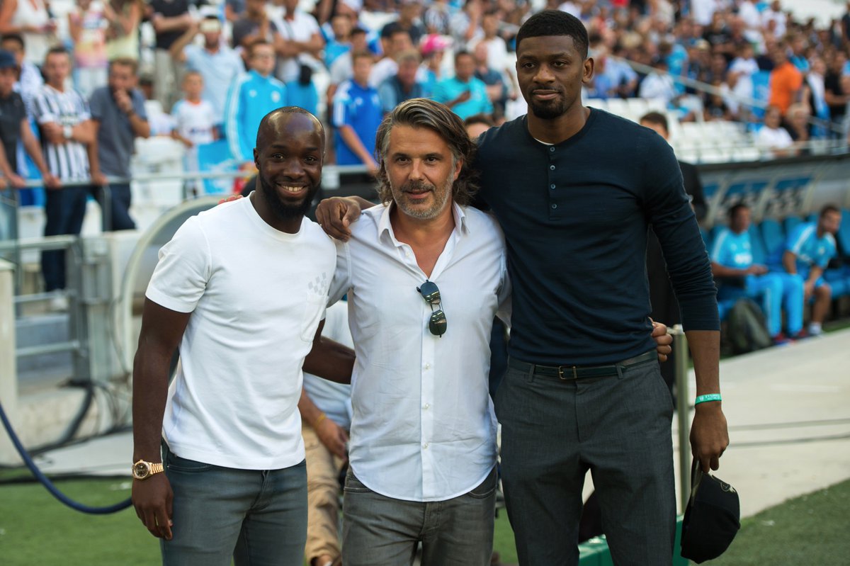 fifacom_fr's tweet photo. Yoann Gourcuff et Abou Diaby joueront-ils cette saison ? Éléments de réponse : https://t.co/l7mfMMRkFG https://t.co/eFLEOfZrDd