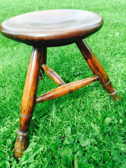 antiquestovintage.com/ads/welsh-stoo… #oakstool #welshoak #countryhouse #antiquestovintage #antiquesaddictive