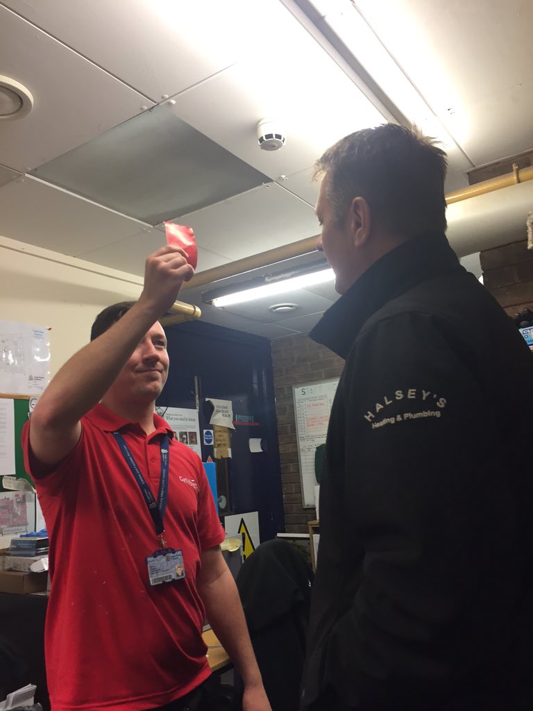 Your off fella <a href="/PaulHalsey1/">Paul Halsey</a> @hertfordultras <a href="/RefereeHalsey/">Mark Halsey</a> @Robbiehalsey