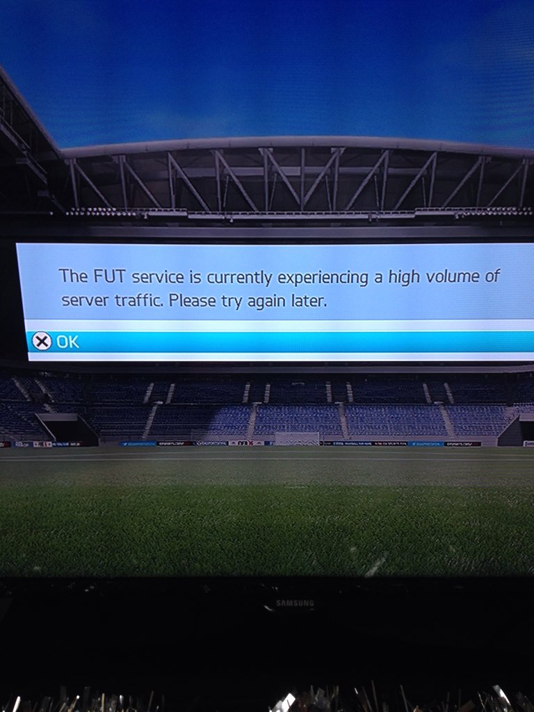 jonesgary16's tweet photo. @EASPORTSFIFA Being 2 wks now and still no FUT on PS3!! What's going on?? #fixfifa https://t.co/jZ4GhmpWgb