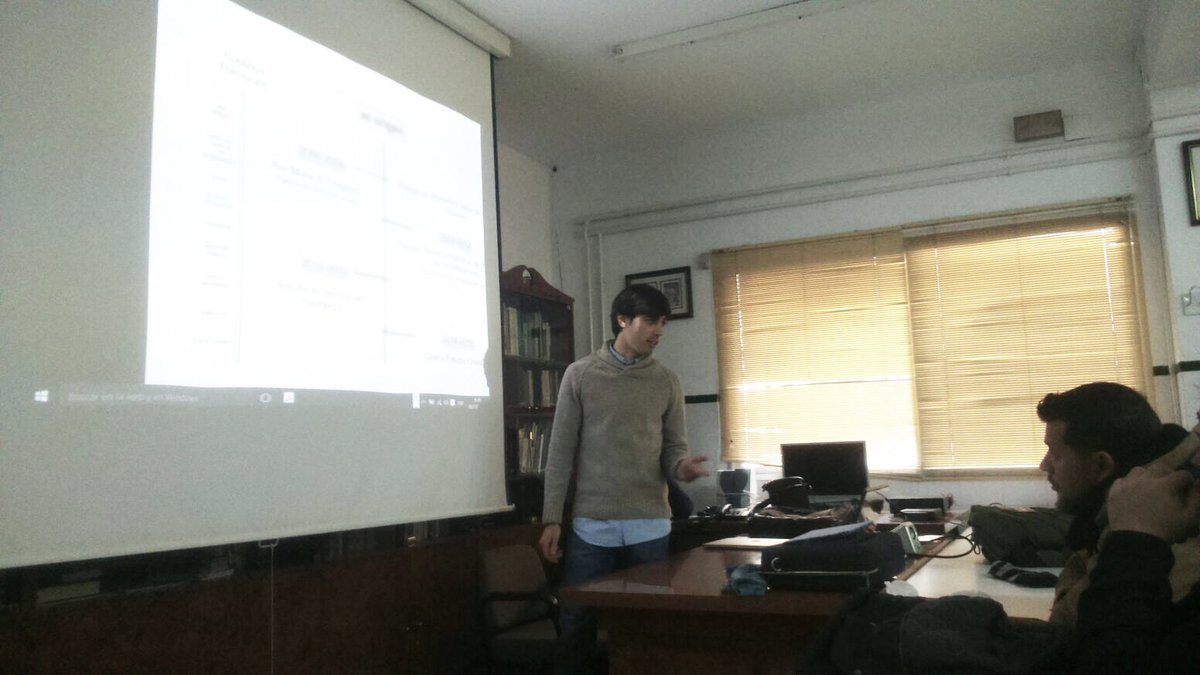 GamoEstudio's tweet photo. Hoy hemos dado una charla en el IES Ave María S.Cristóbal sobre #emprendimiento y sobre @GamoEstudio #empresas https://t.co/YpI2U4U64z