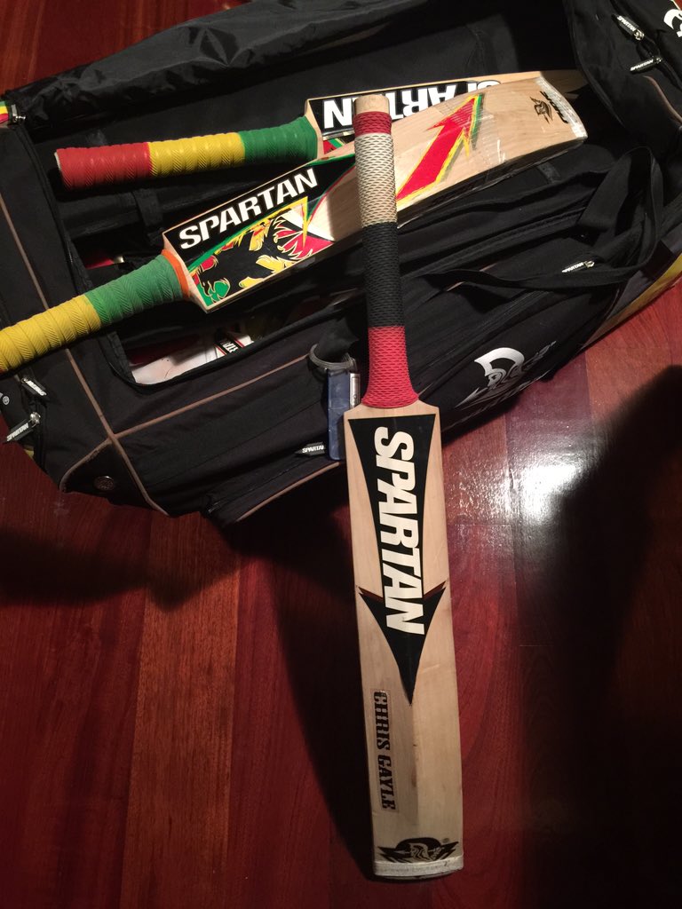 henrygayle's tweet photo. Packing and bumped into this Spartan I used 2-3 years ago. I have a collection of all my Spartan bats I used 👍🏿🙌🏾🏏 https://t.co/N9dAaQBm1Z