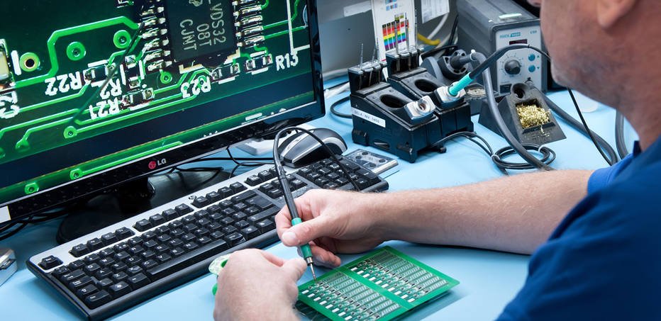 Специалист радиоаппаратостроение. 02 17 разработка электронных устройств и систем. Электрические системы и устройства. Монтаж радиоэлектронной аппаратуры и приборов. Рэа радиоэлектронная аппаратура.