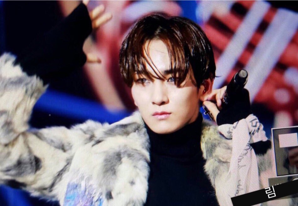 rimuriu's tweet photo. 151202 마마 #기범 https://t.co/DKQTWlU8UY