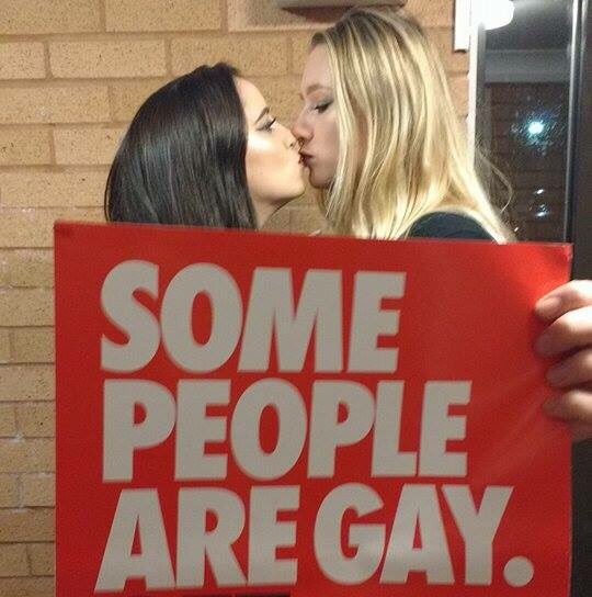 uwtsdLGBTQ's tweet photo. Louisa and Rosie with a @stonewalluk poster! #posterhunt #kiss #somepeoplearegay https://t.co/afWaIFtyH9