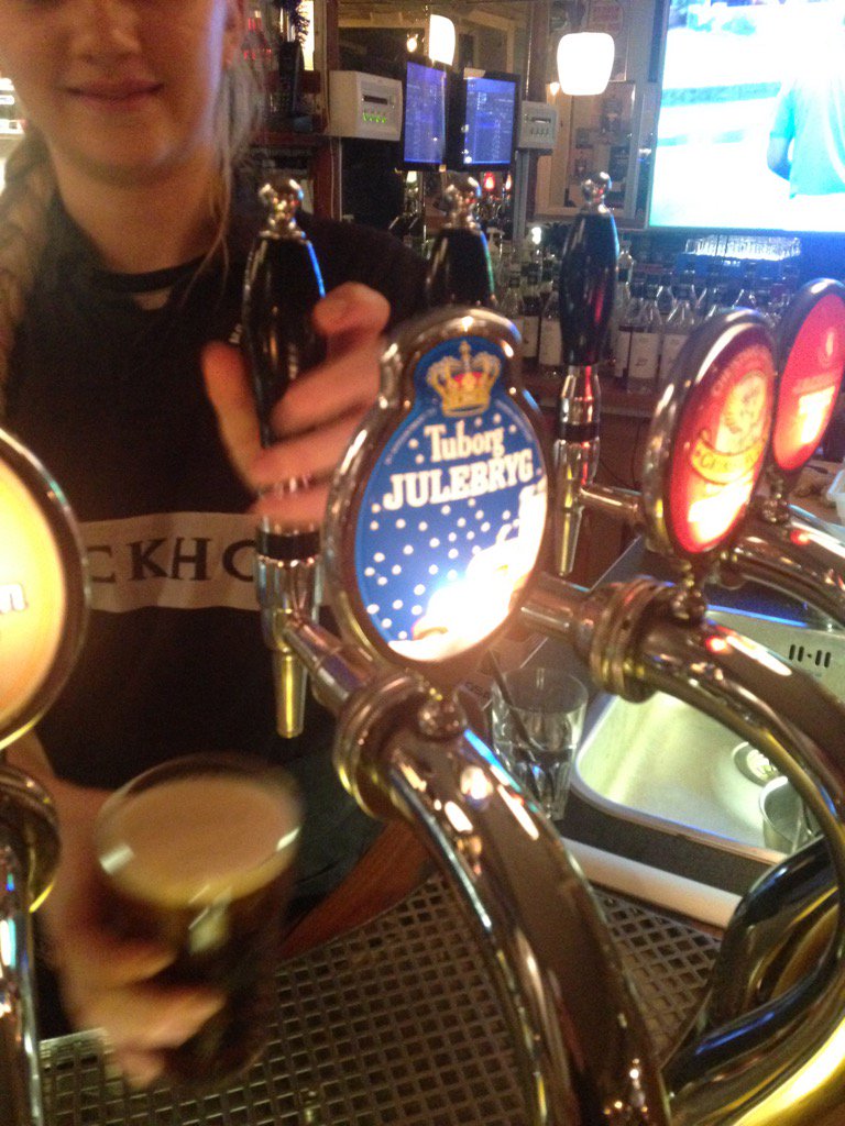 _mthom's tweet image. Christmas Tuborg! Denmark is all about the Christmas beers. There&apos;s a Christmas Carlsberg too!