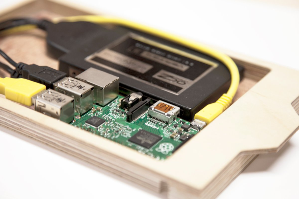 Wooden Desk Meets The Internet Of Things - our <a href="/Open_desk/">Opendesk</a> data-desk is on <a href="/FastCoDesign/">Co.Design</a> :) bit.ly/1RmHkpz