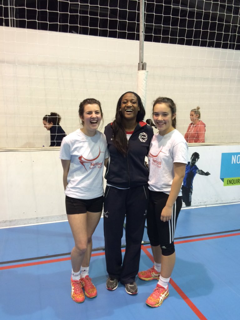 mariechak's tweet photo. Girls loved the session tonight , sorry @Donshawkins missed your photobomb @westexenc @Sasha_Corbin @caitlinnnnxxxx https://t.co/8rryQZDcNi