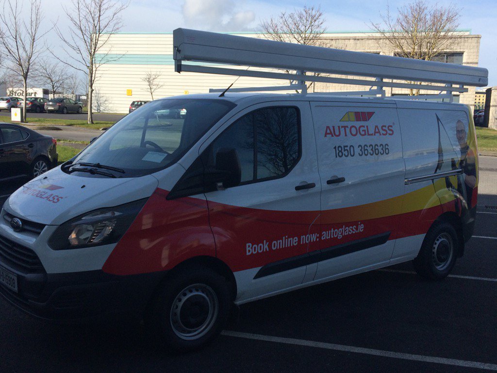 AutoglassIre's tweet photo. Our new @FordIreland fleet is now in service all across Ireland #autoglassrepair #autoglassreplace https://t.co/GMVoDeusaZ