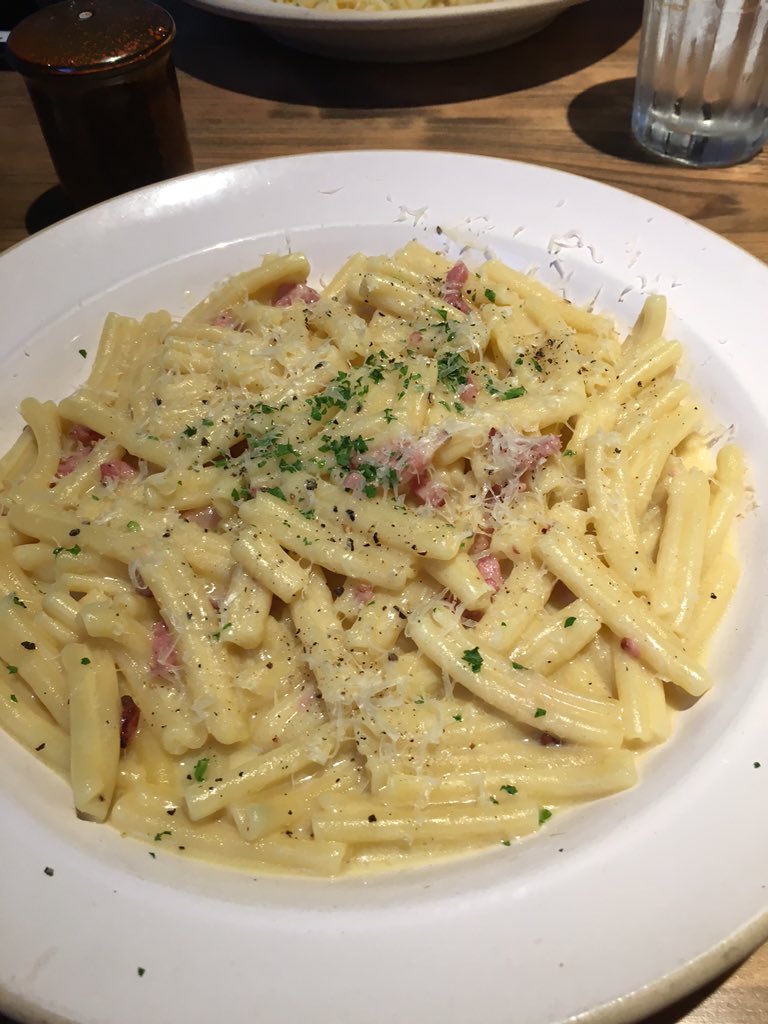 D1T3N's tweet photo. Bella Itallia 😍😍😍😍 https://t.co/DJgzzInayp