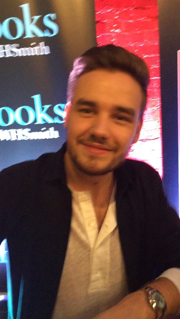 livinforjonas's tweet photo. This bundle of sunshine means the world to me #WeLoveYouLiam https://t.co/KciQNf8kLo