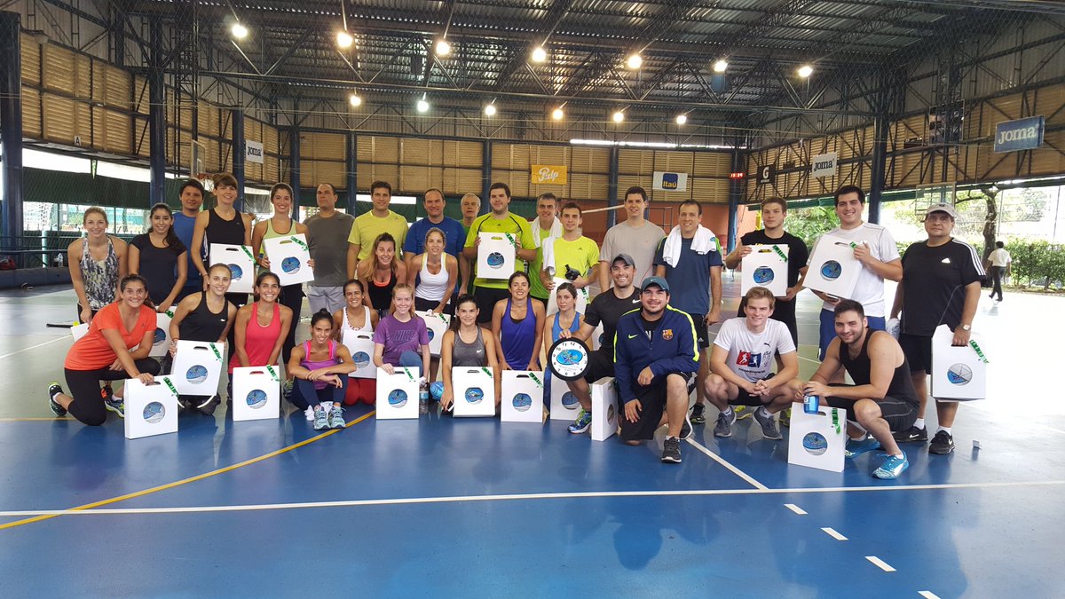 kinesiotraining's tweet photo. #TeamCente!#Teamlas12!Genios y Brillantes!GRACIAS por cada minuto de sudor! ARRIBA PARAGUAY!!! https://t.co/vlJHvyx0VQ
