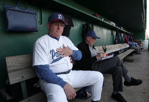 SportsDayHS's tweet photo. Legendary Duncanville baseball coach Bob Rombach dies after battle with cancer https://t.co/xdn6CgGvmm https://t.co/xO5rWVjlTj