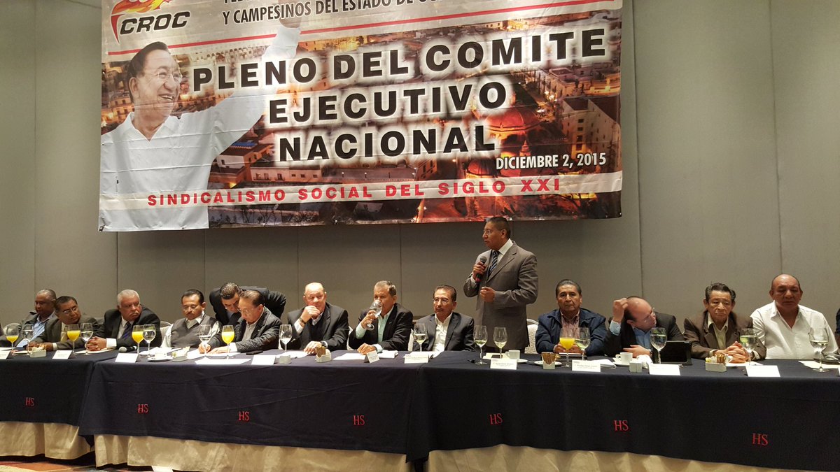 deliCroc's tweet photo. Una jornada más de trabajo empieza y con ella reafirmamos el compromiso de trabajar con @IsaiasSiCumple #Croccolima https://t.co/u9hVIEcP6P