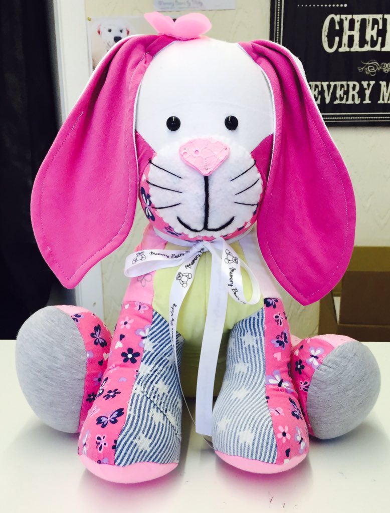 MemoryBearsNI's tweet photo. Memory Keepsake Bunny.
Made from my little girls summer clothes #memorybunny #cute #madeinballymoney #babyclothes https://t.co/BwzQNMel2A
