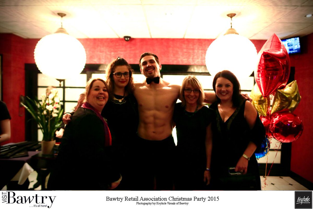 KeyholeCreative's tweet photo. @ChinaRoseBawtry BRA Xmas Party @etcp19 @crownbawtry @thevanillarooms @Womacks_Bawtry @DoncasterRaces #bawtryisgreat https://t.co/3PuZV2CSWs