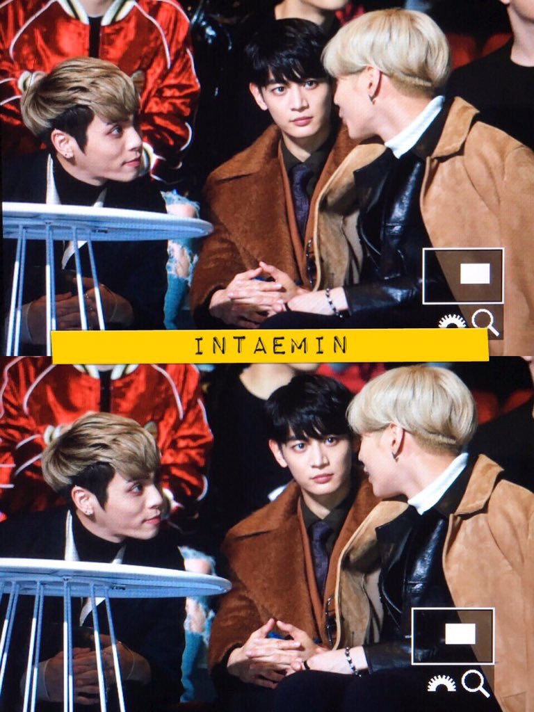 ohtaemins's tweet photo. tm: okay y'all here's the plan we make a break for it the end of these perfs and go home https://t.co/hnKXrerpSb