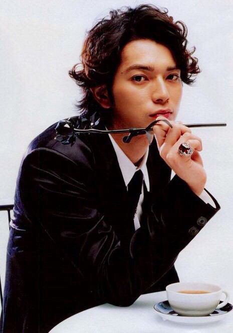mj____m's tweet photo. .

見たならとりあえずぐるぐるしろ。
逆らえば赤紙だ

#RTしたnrさんbotさんフォローする
#nrさんbotさんで気になった人お迎え
#RTしたnrさんで気になった人お迎え

俺様についてこい。
類、総二郎、あきらは強制RT https://t.co/vapnaxQXmA