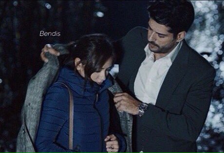 Ream90210's tweet photo. #sadeceikimiz #KaraSevda . 😍💙 https://t.co/NejkuRFSJQ