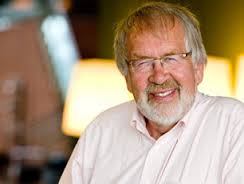 Thanks Mr Anderson! <a href="/IAndersonShow/">Iain Anderson</a> bbc.in/1PtkJIy  <a href="/boohewerdine/">Boo Hewerdine</a> <a href="/1970Company/">Ben Adey</a> <a href="/Medicinemusic/">Rob Ellen</a>