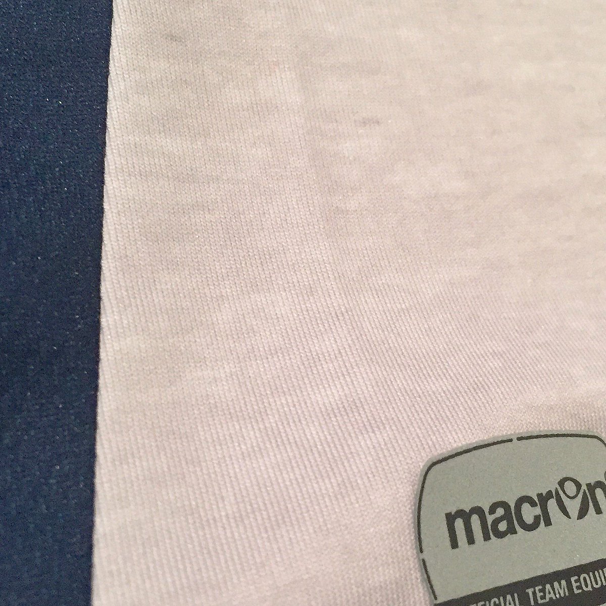 gfc_ajaccio's tweet image. #Boutique Le maillot #Third dévoilé ! À découvrir pendant #MHSCGFCA ! @Ligue1 @MacronSports gfca-foot.com/v1/le-gfca-en-…