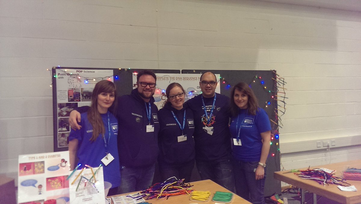 P0P_Science's tweet photo. #illumiNationsHW evening session. Come help complete the DNA sequence of insulin #IYL2015 #mixedupscience @PoBBBS https://t.co/uHMHCTiL04